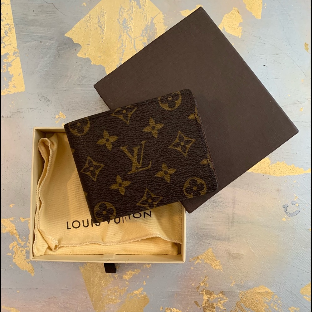 Louis Vuitton Multiple Wallet in Monogram